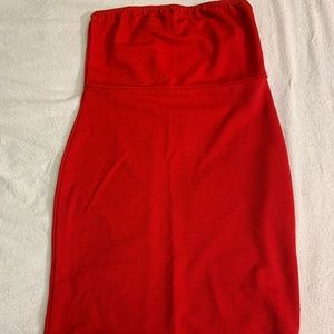 Sexy strapless red dress